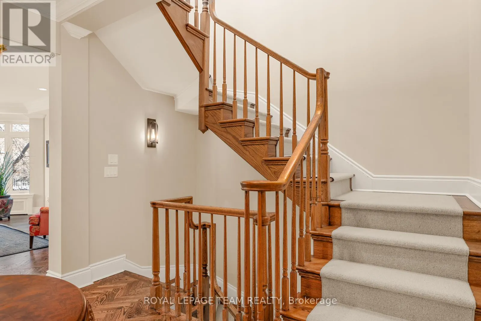 160 DUFFERIN ROAD