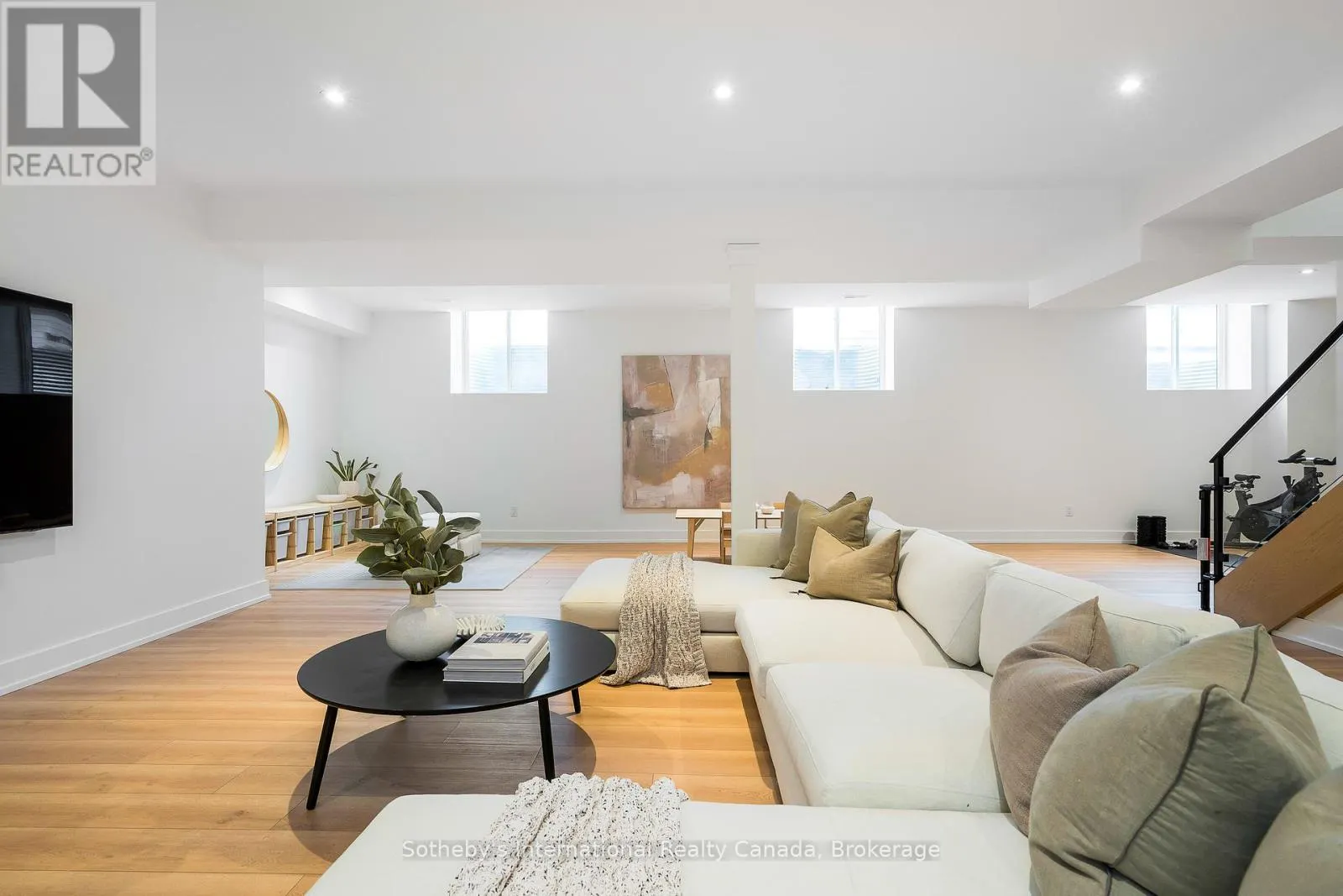 102 TEKIAH ROAD