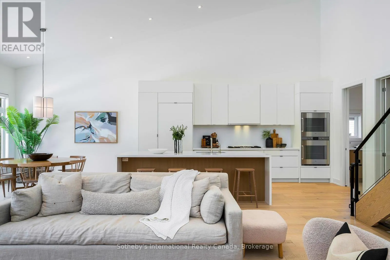 102 TEKIAH ROAD