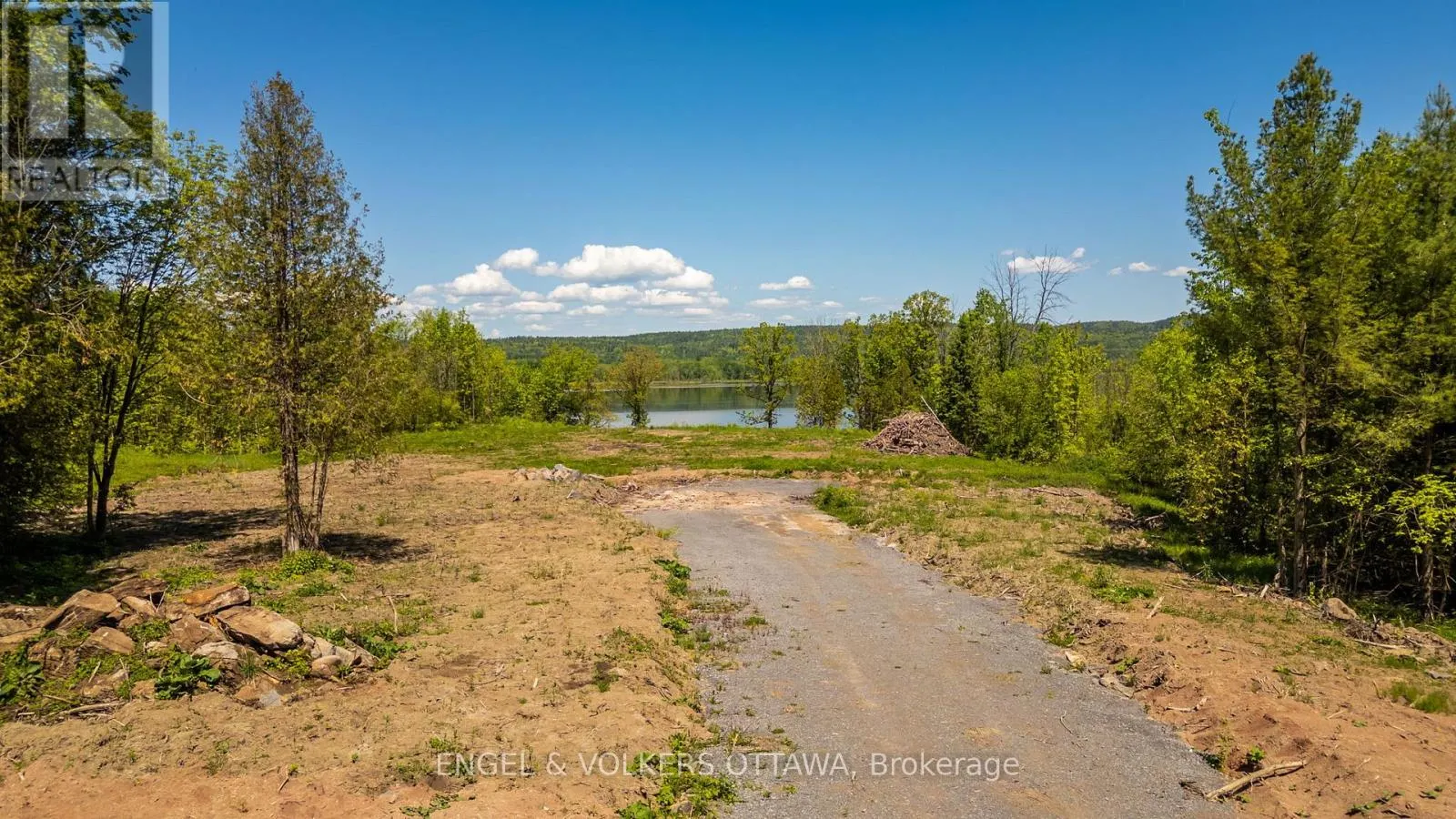 3531 CONCESSION 1