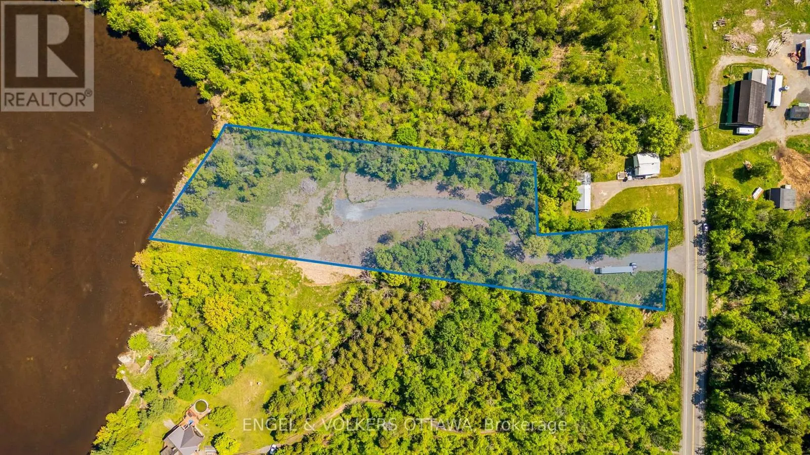 3531 CONCESSION 1