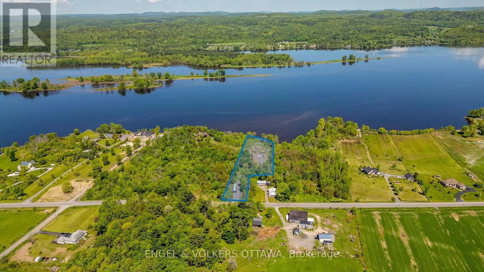 3531 CONCESSION 1