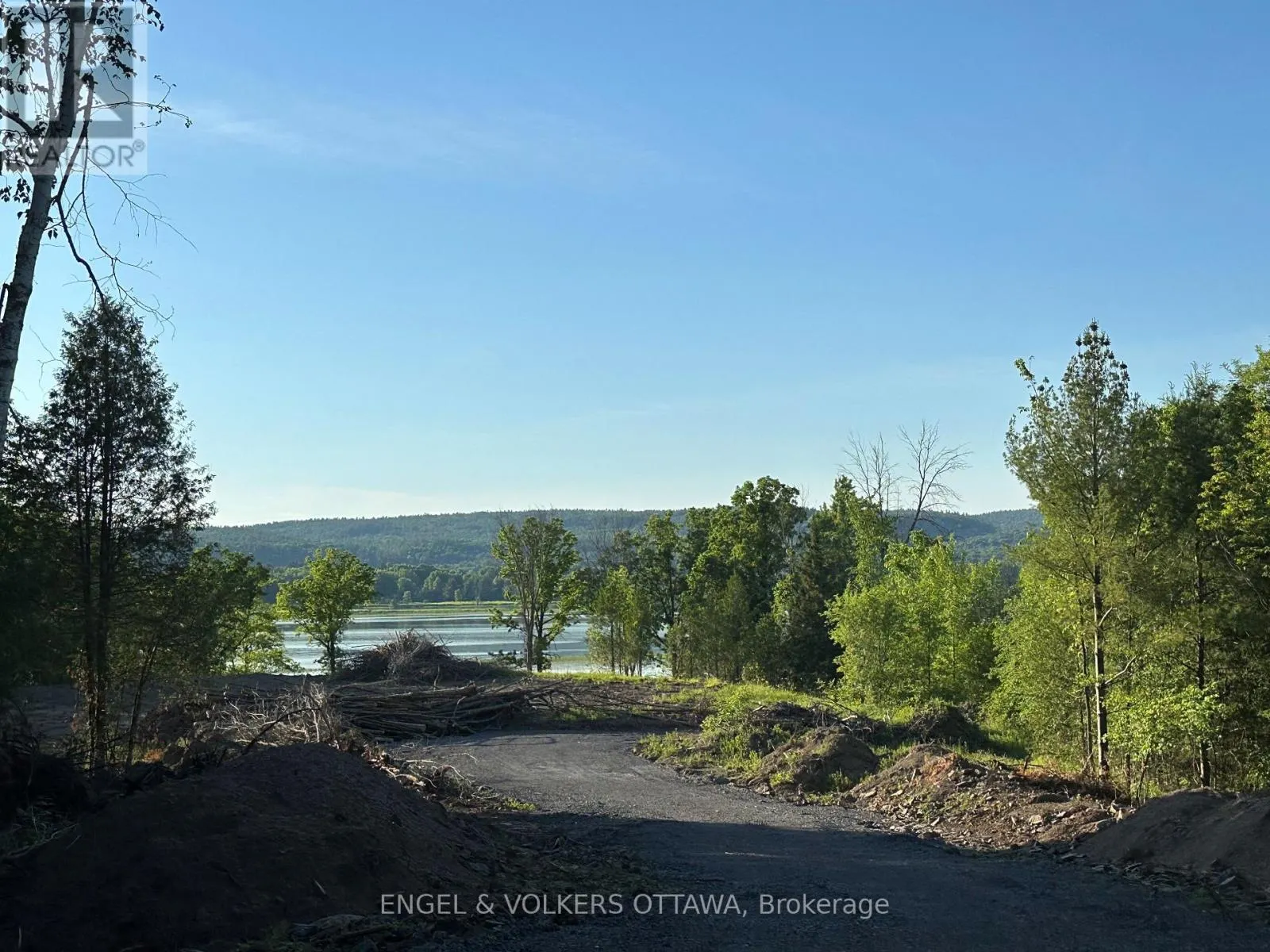 3531 CONCESSION 1