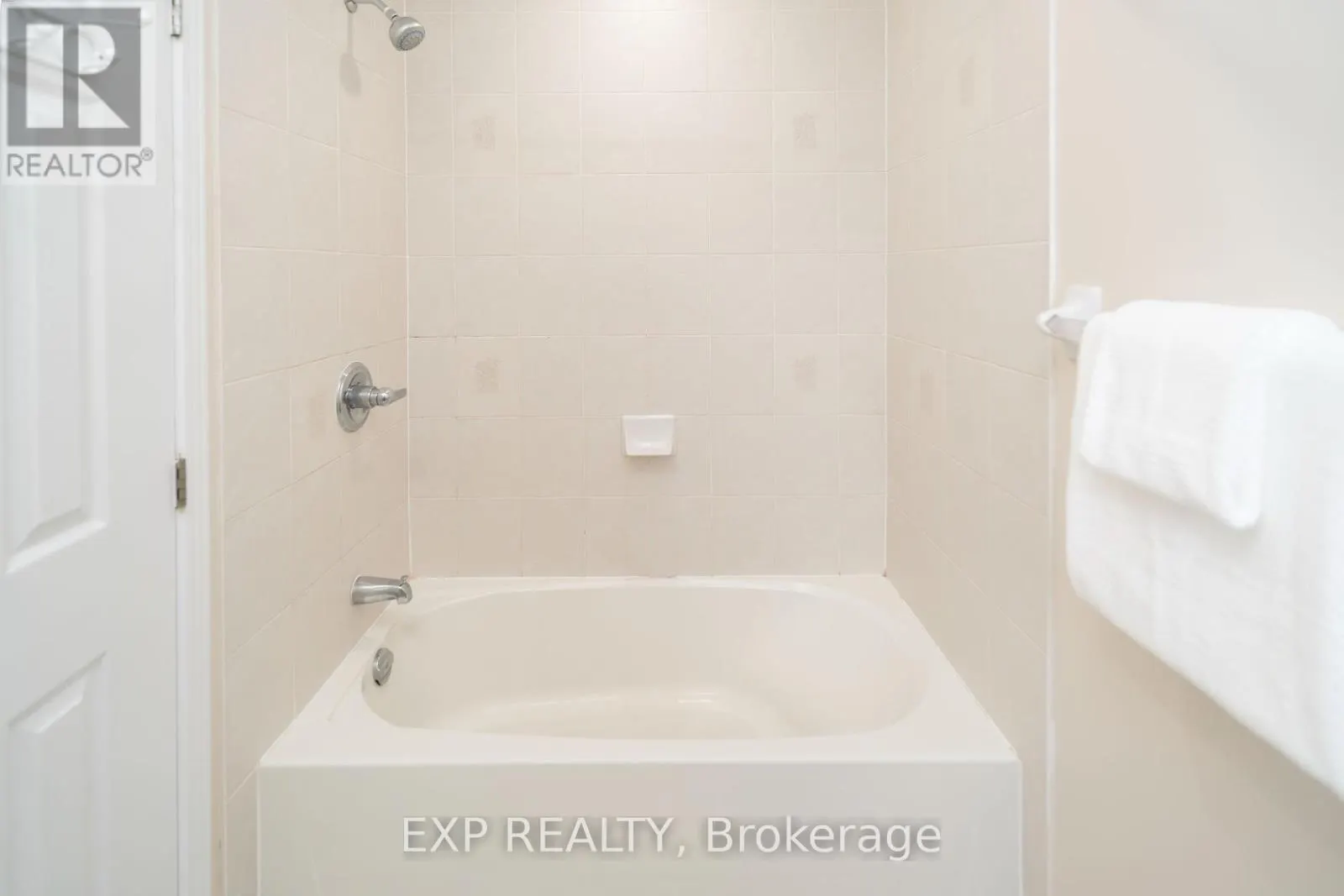 191 MACOUN CIRCLE