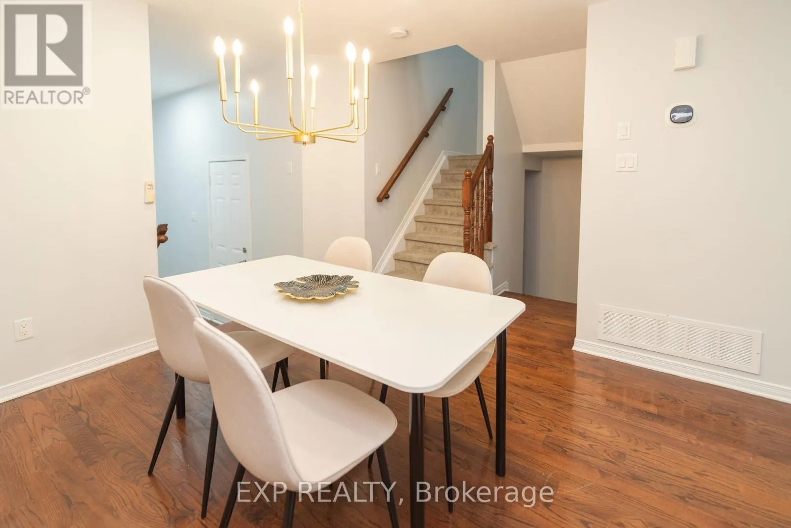 191 MACOUN CIRCLE