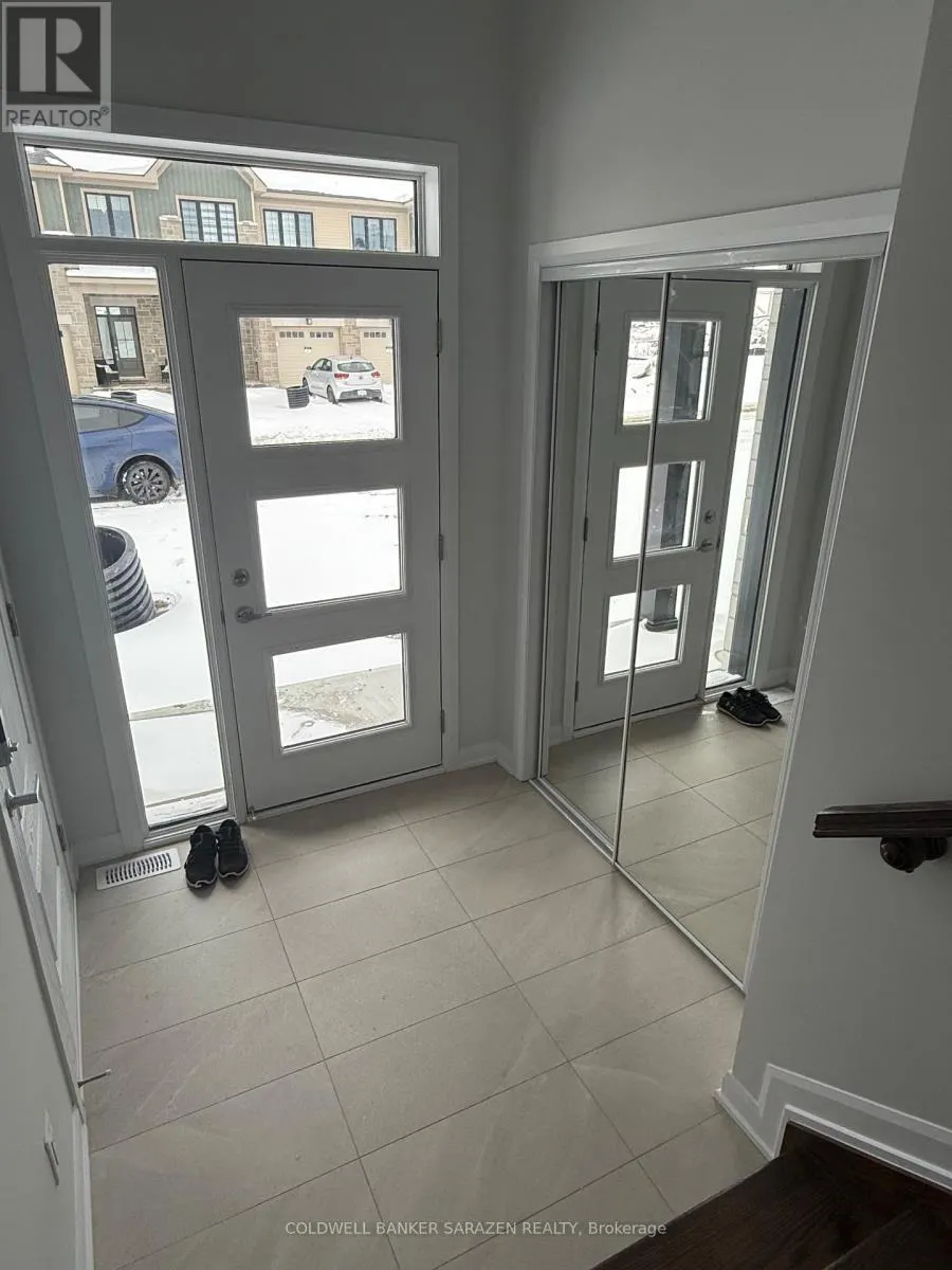 731 FAIRLINE ROW N