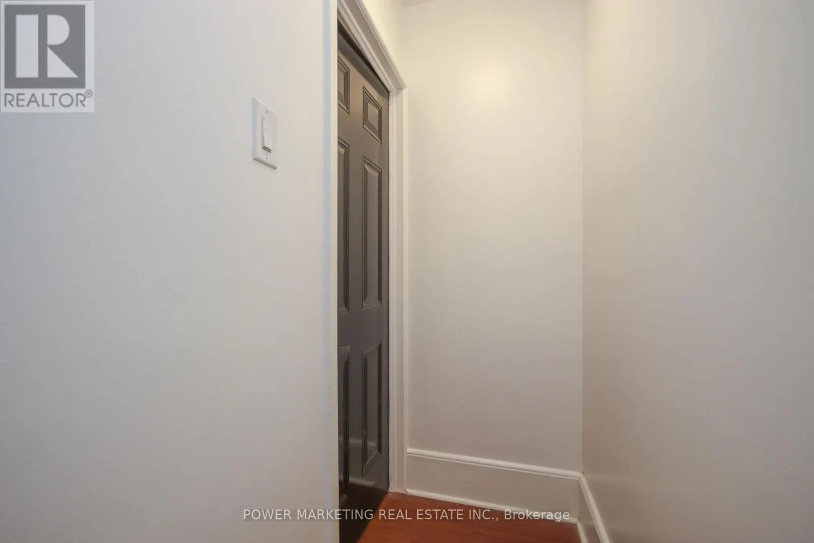 569 GLADSTONE AVENUE