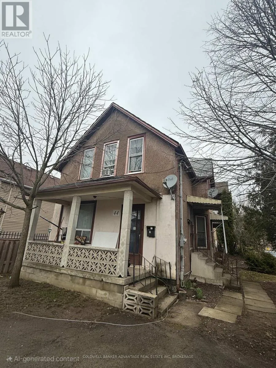 44 ALBERT STREET
