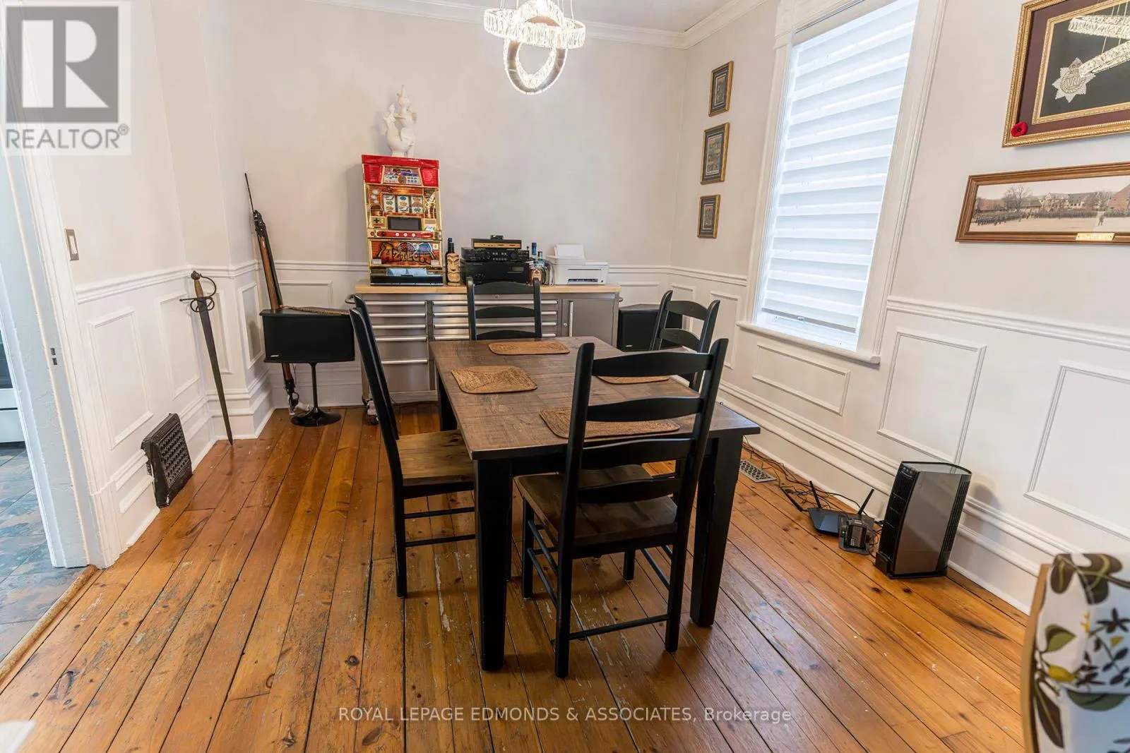 281 TRAFALGAR ROAD