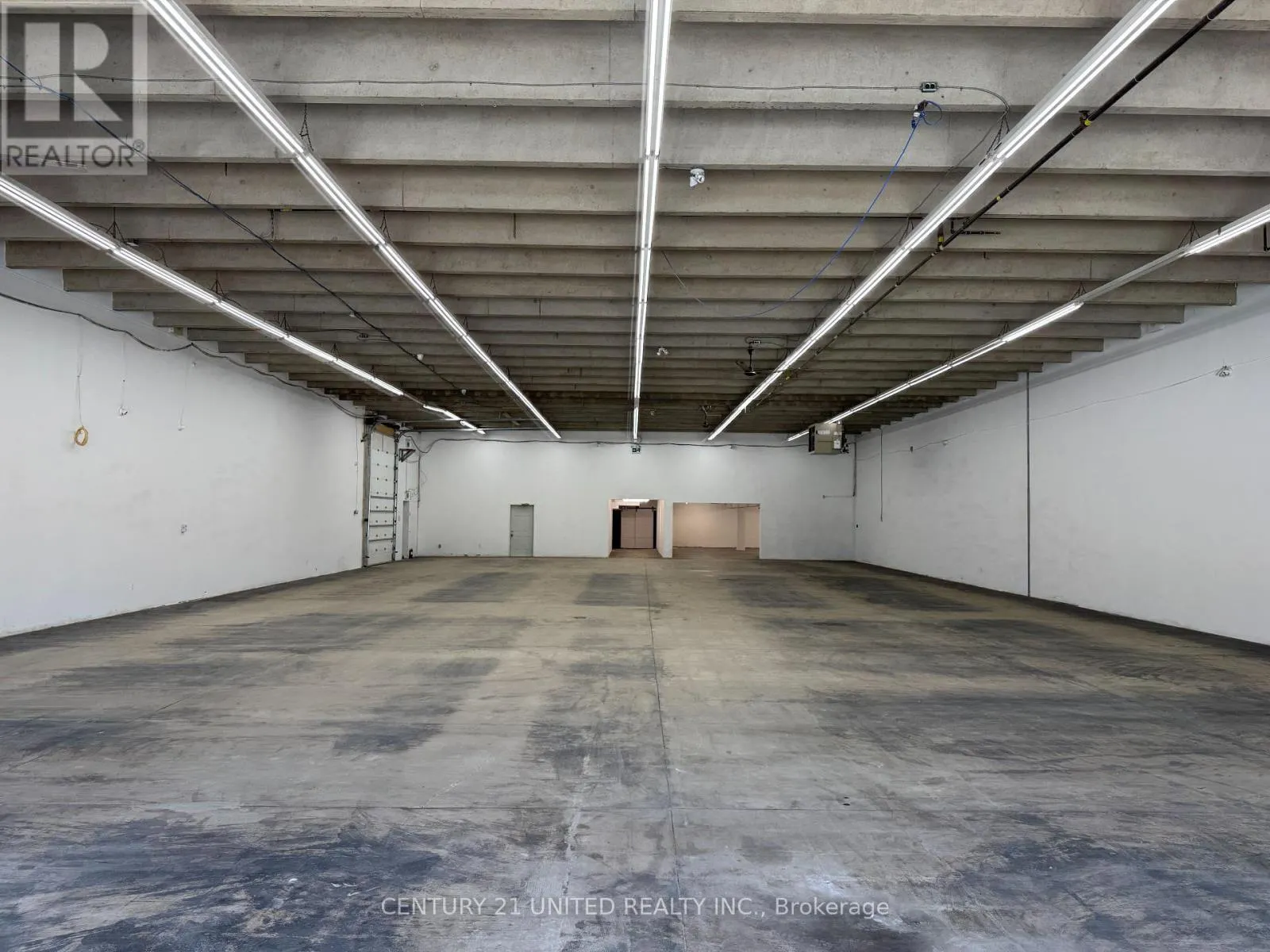 2704 LAKEFIELD ROAD