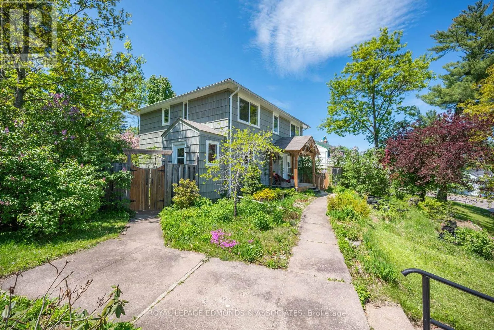 3 HURON STREET