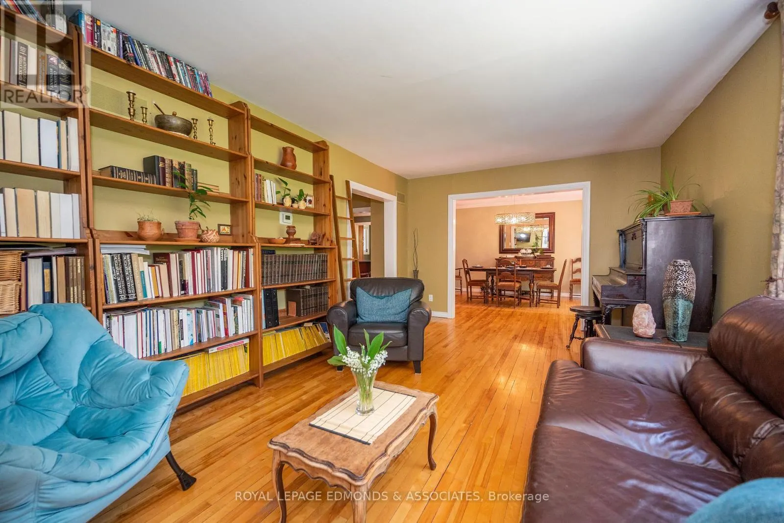 3 HURON STREET