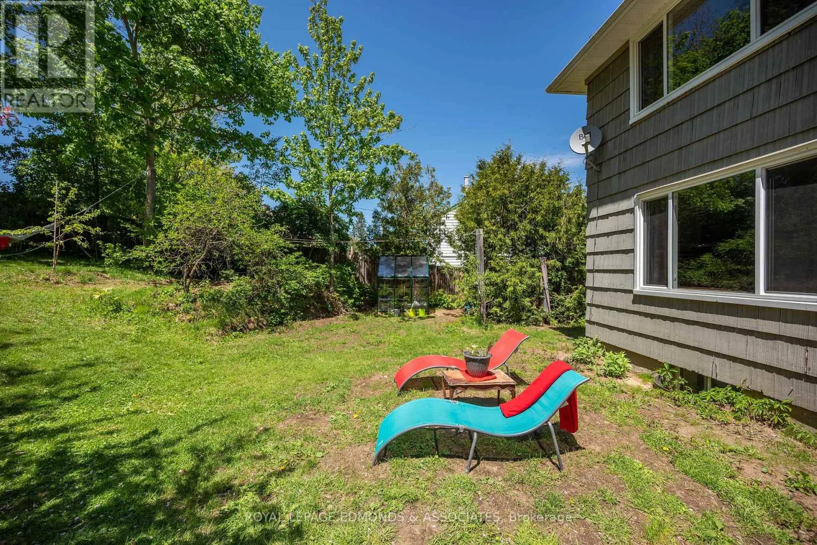 3 HURON STREET