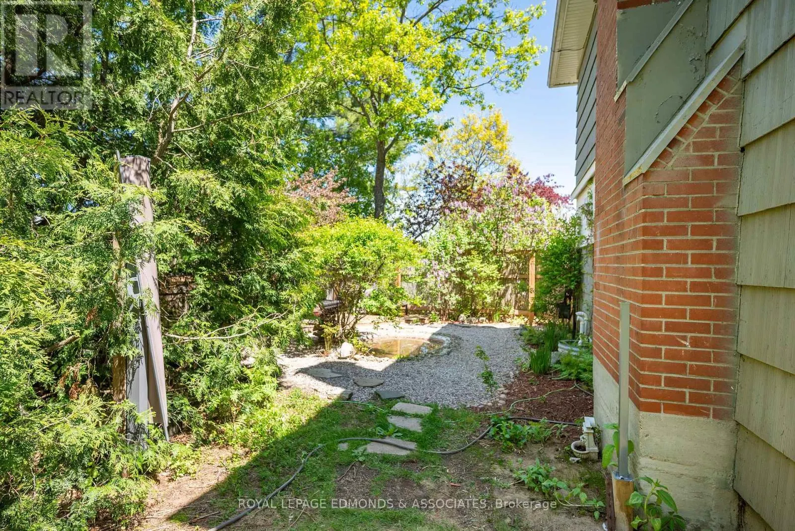 3 HURON STREET