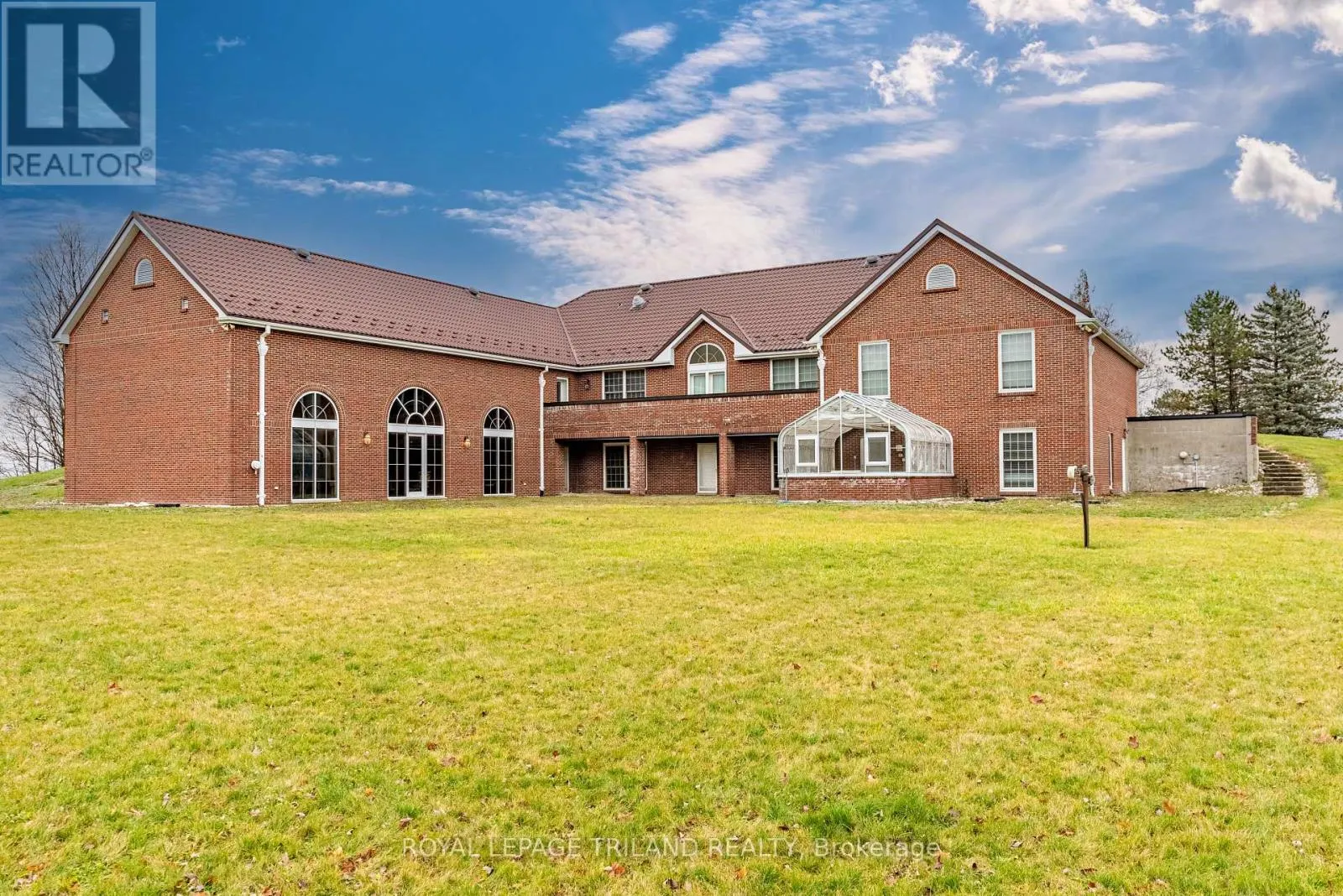2643 OLD VICTORIA ROAD