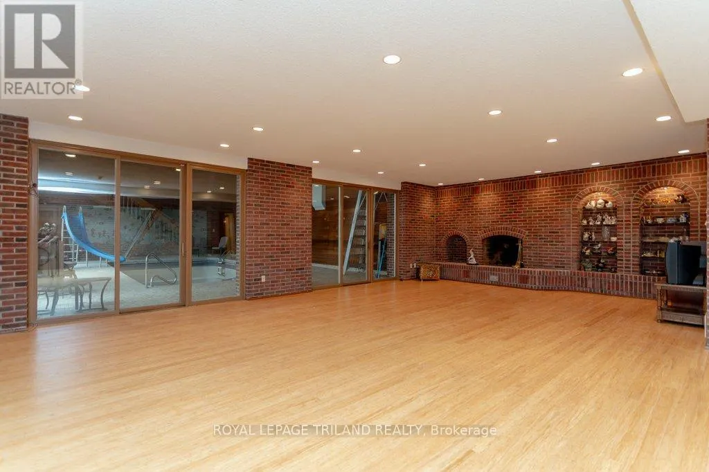 2643 OLD VICTORIA ROAD