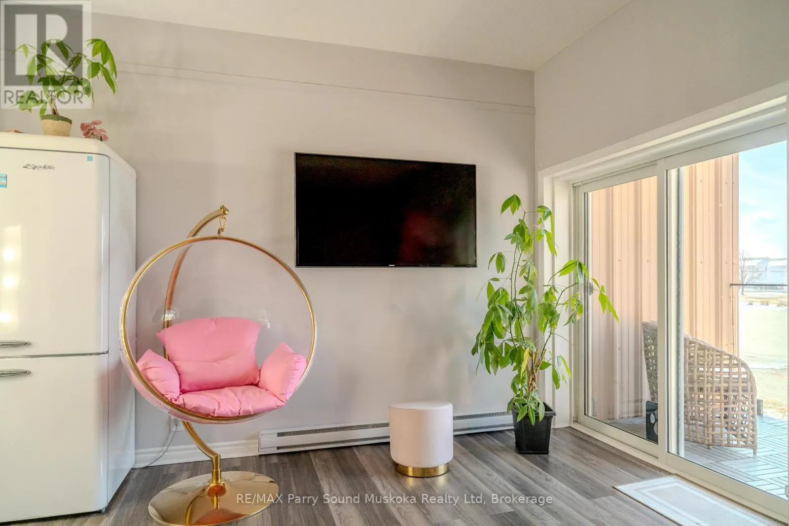 4 - 21 PROSPECT STREET, #4