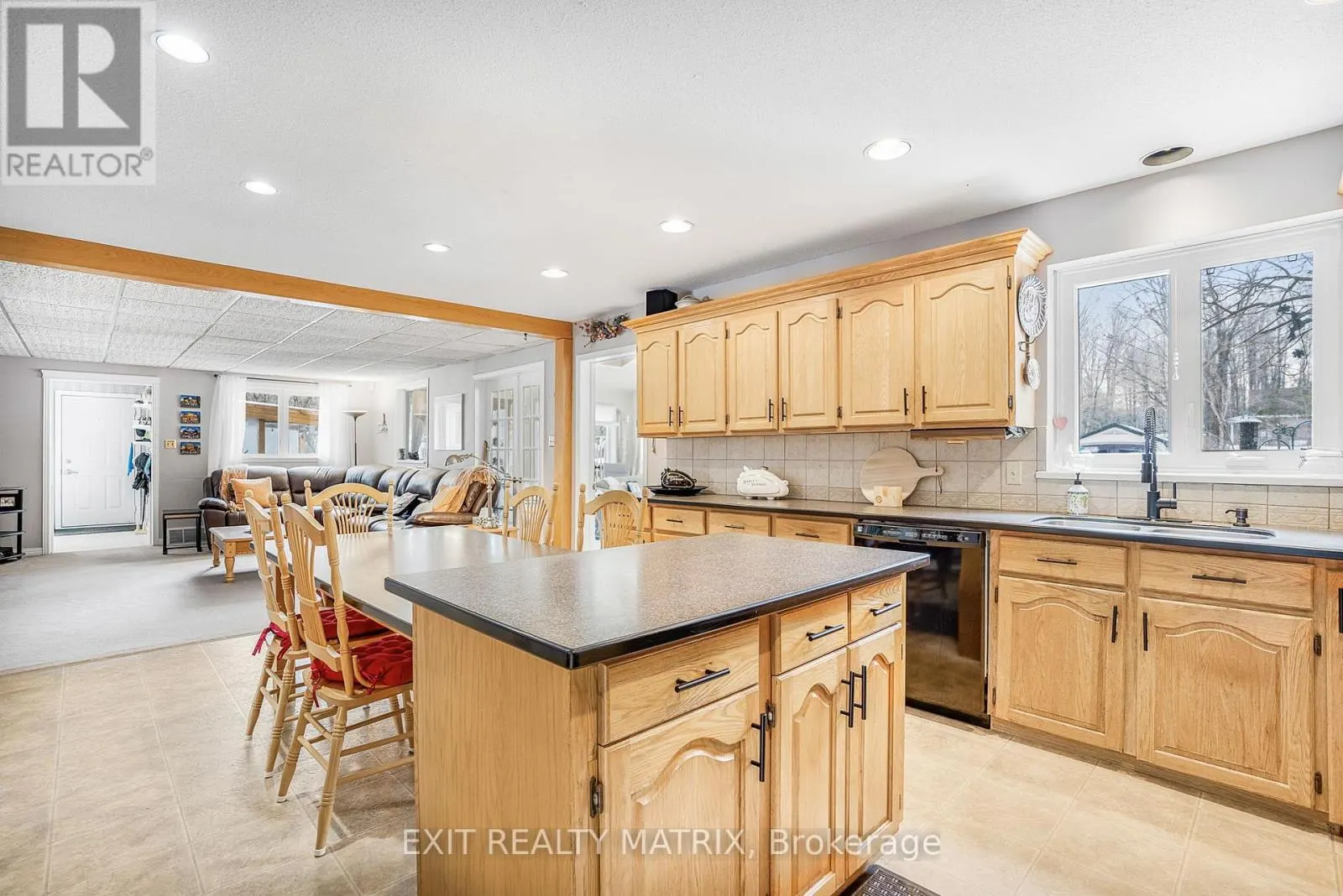 732 PATTEE ROAD