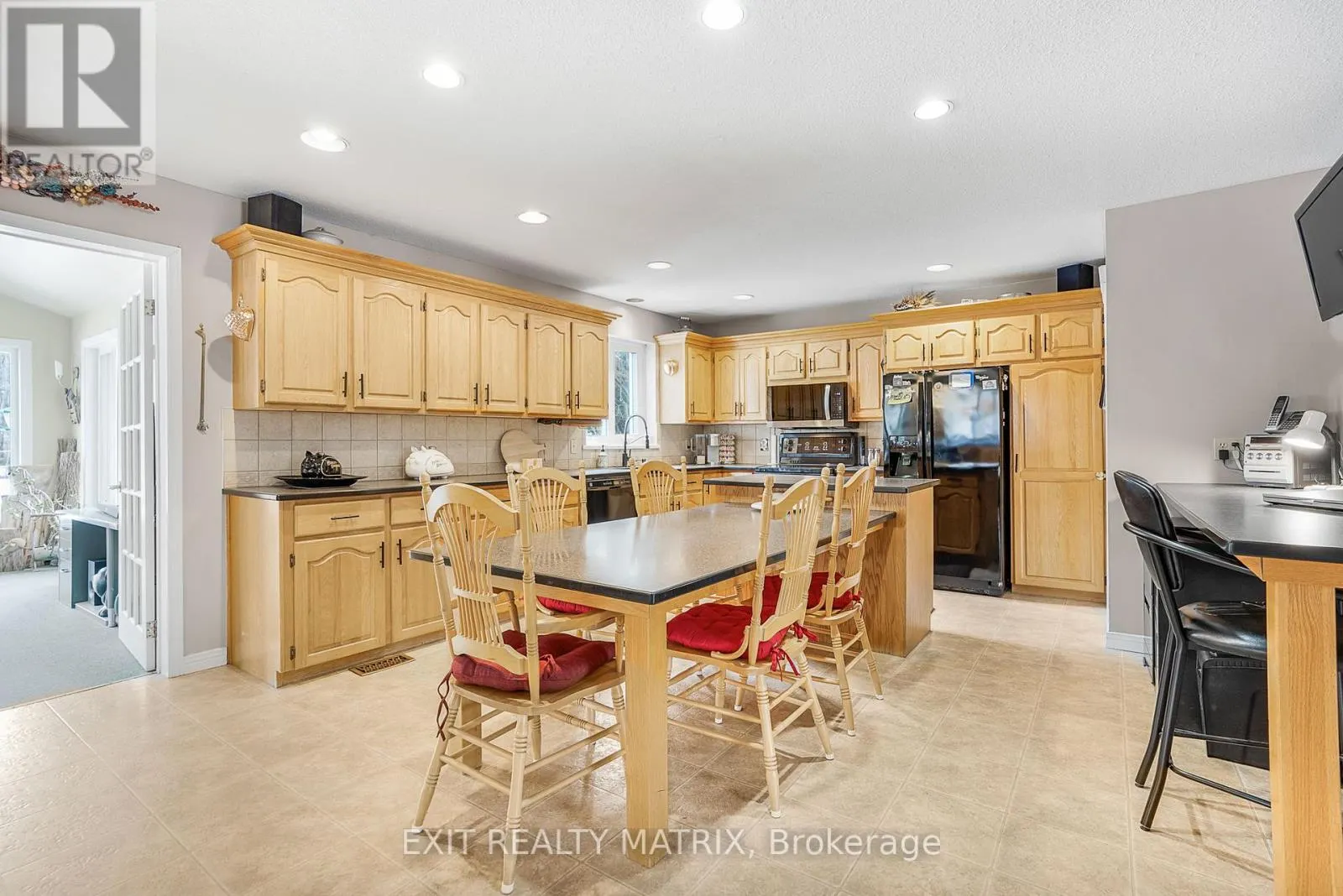 732 PATTEE ROAD
