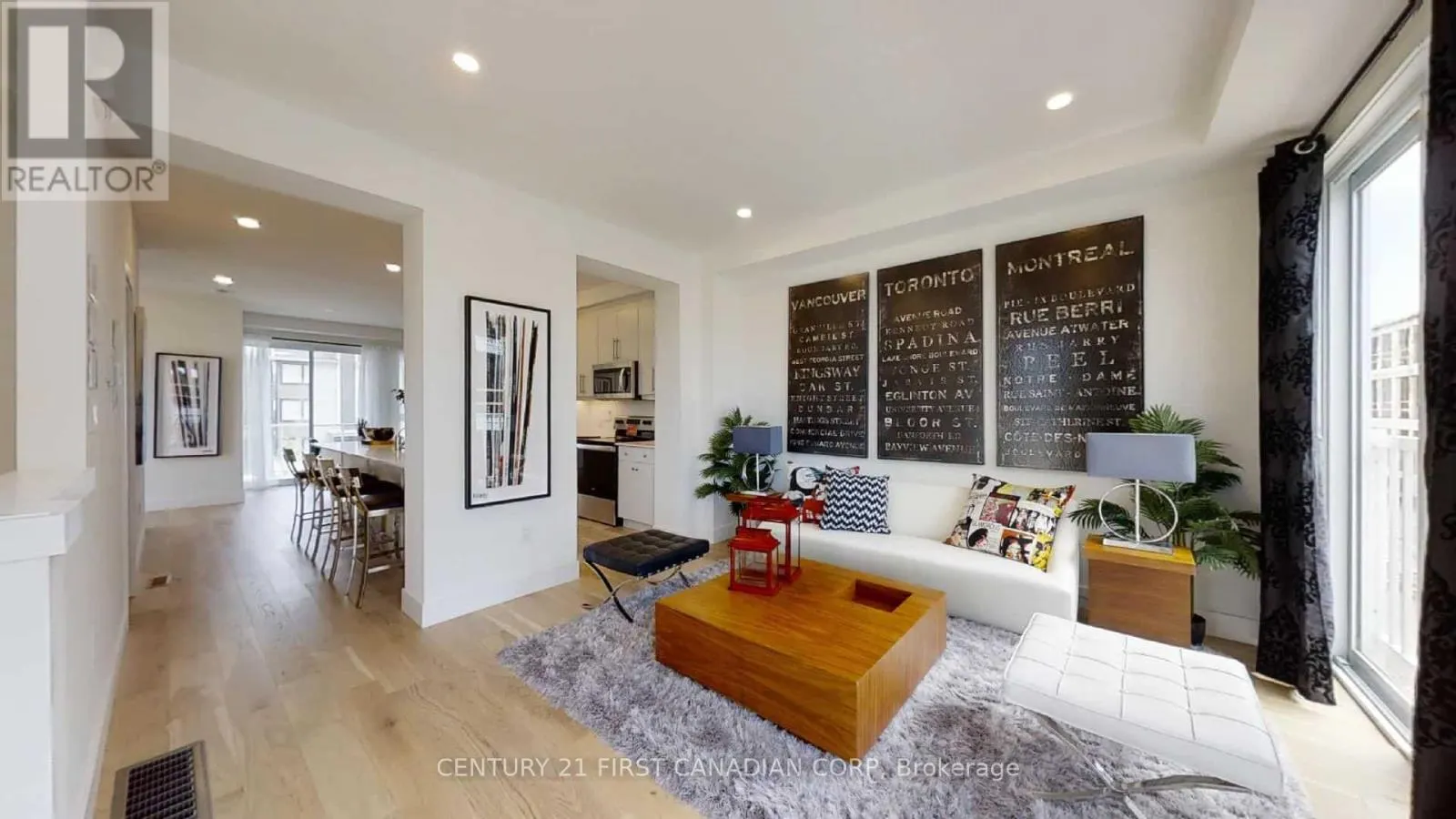 20 - 530 GATESTONE ROAD, #20