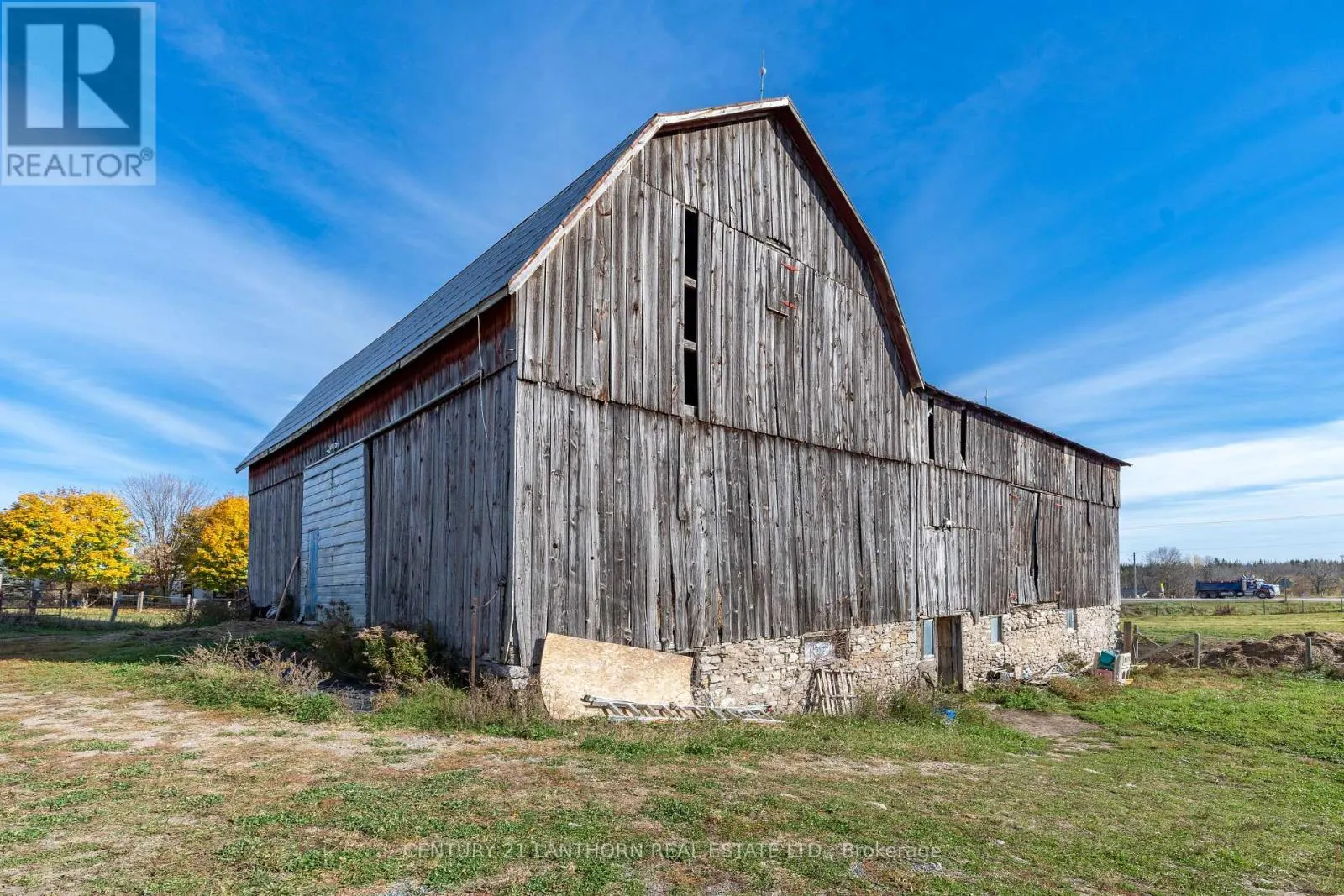 3525 HIGHWAY 37