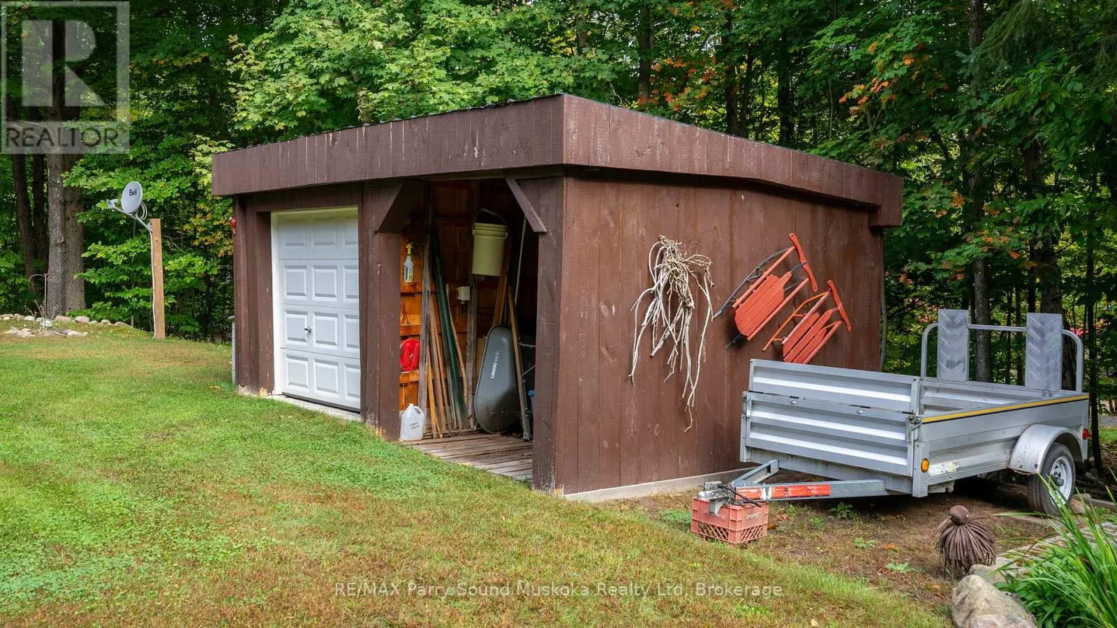 99 BAYVIEW DRIVE