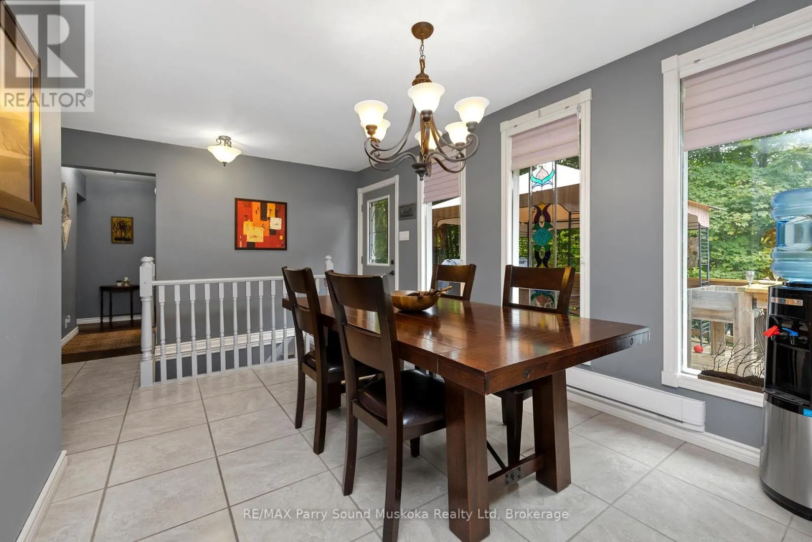 99 BAYVIEW DRIVE