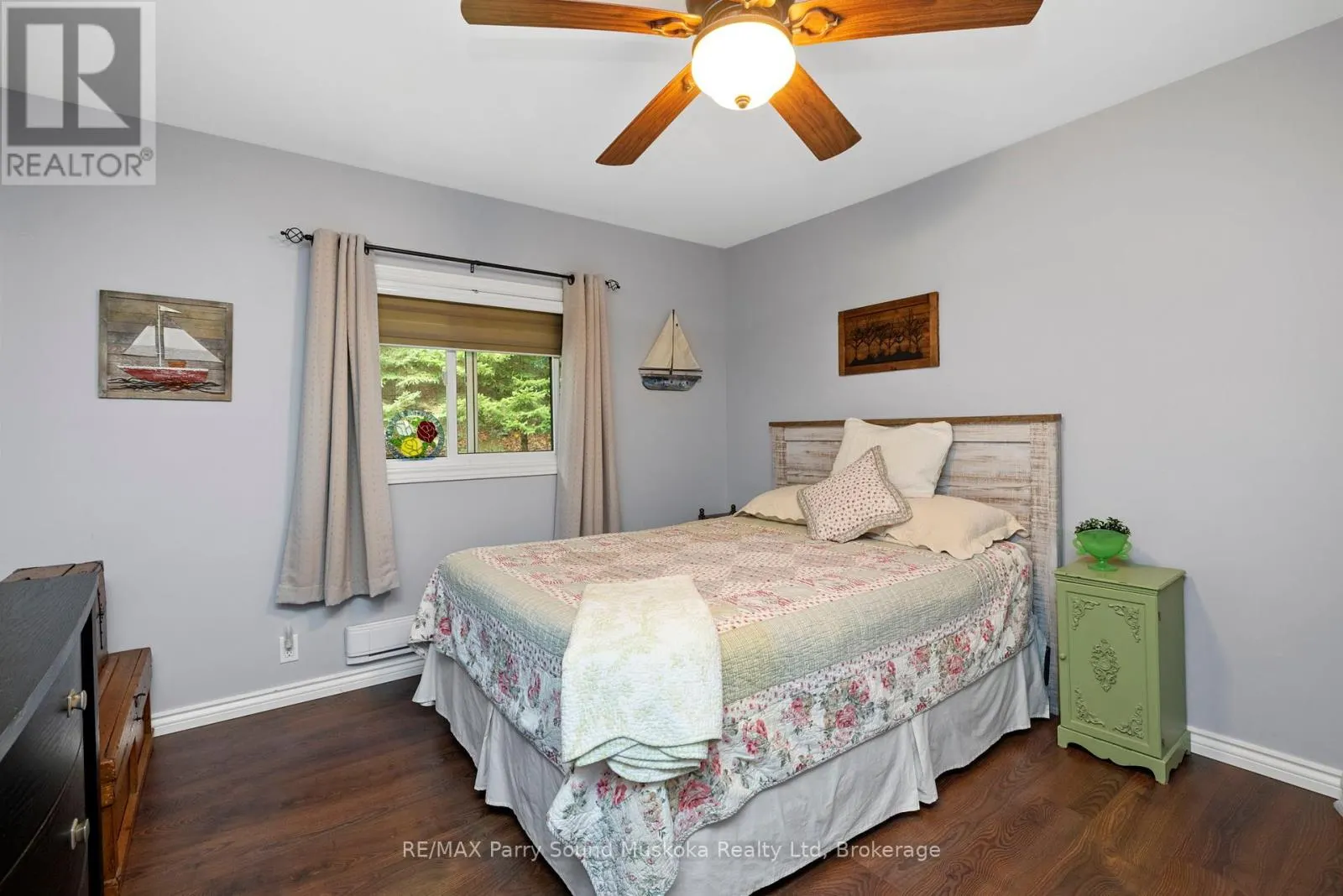 99 BAYVIEW DRIVE