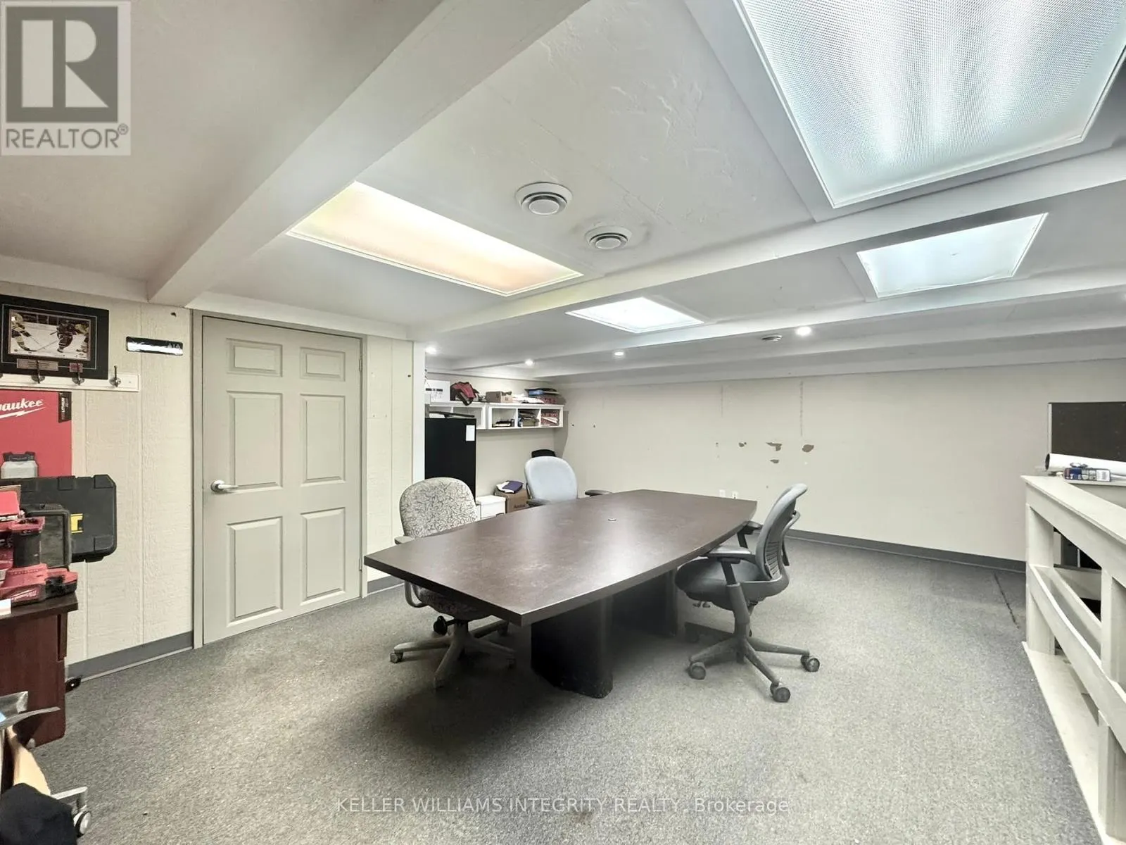 15 - 38 AURIGA DRIVE