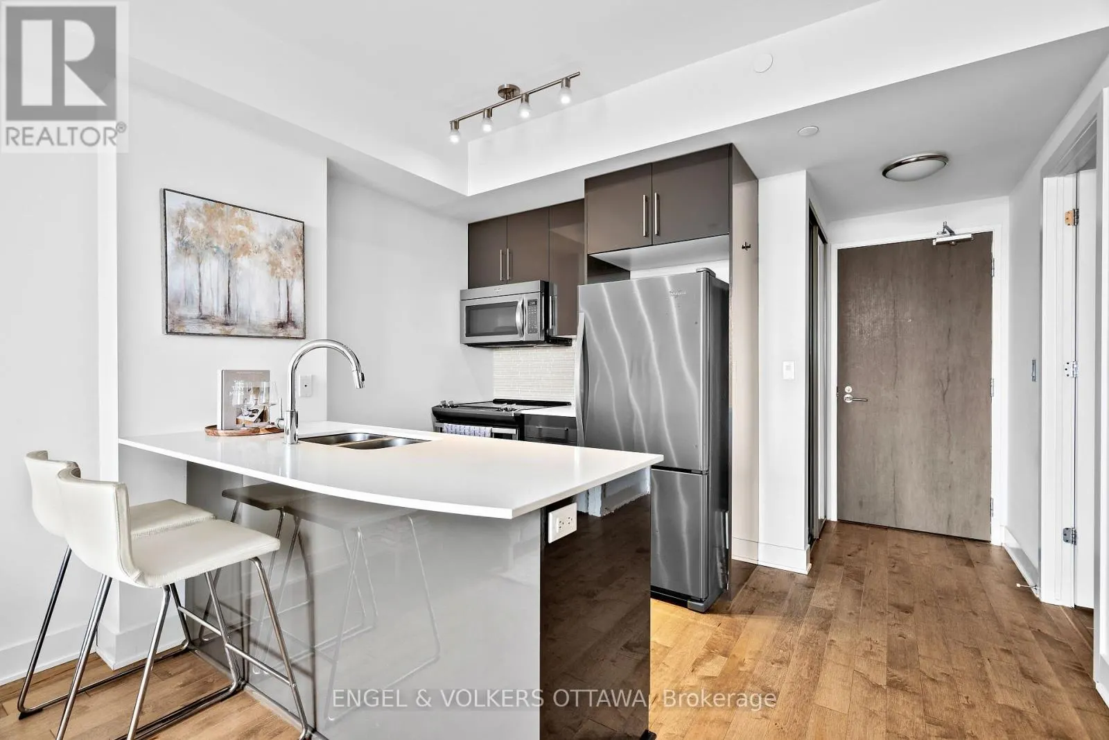 1209 - 485 RICHMOND ROAD