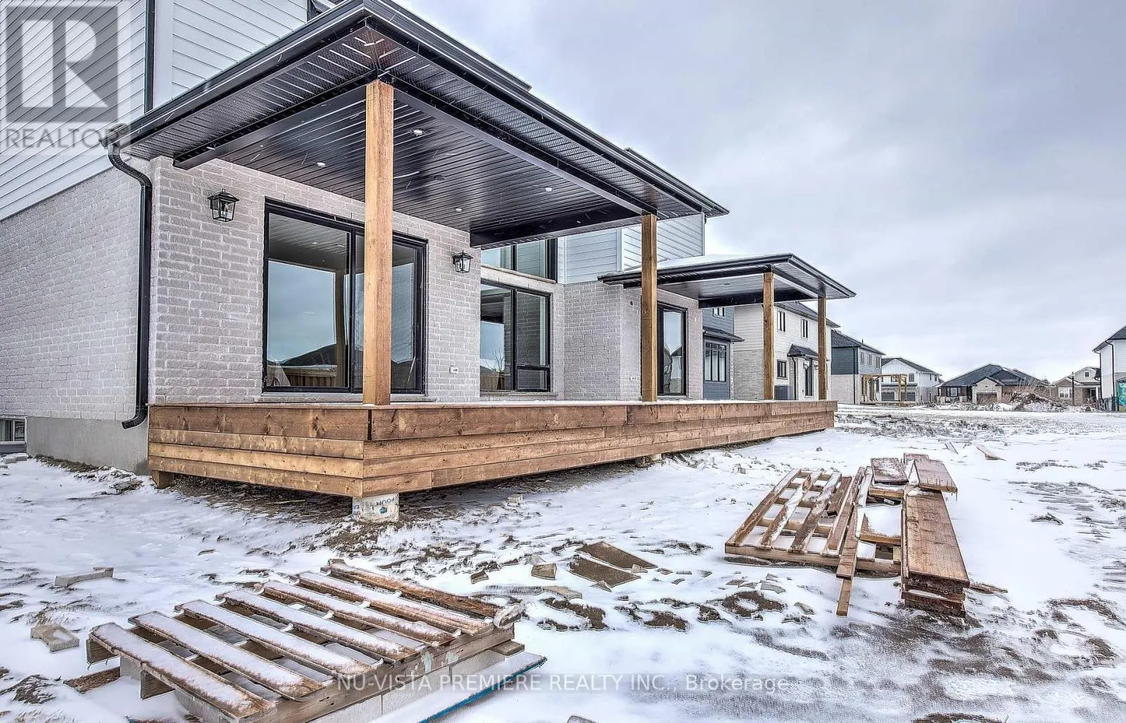 71 BASIL CRESCENT