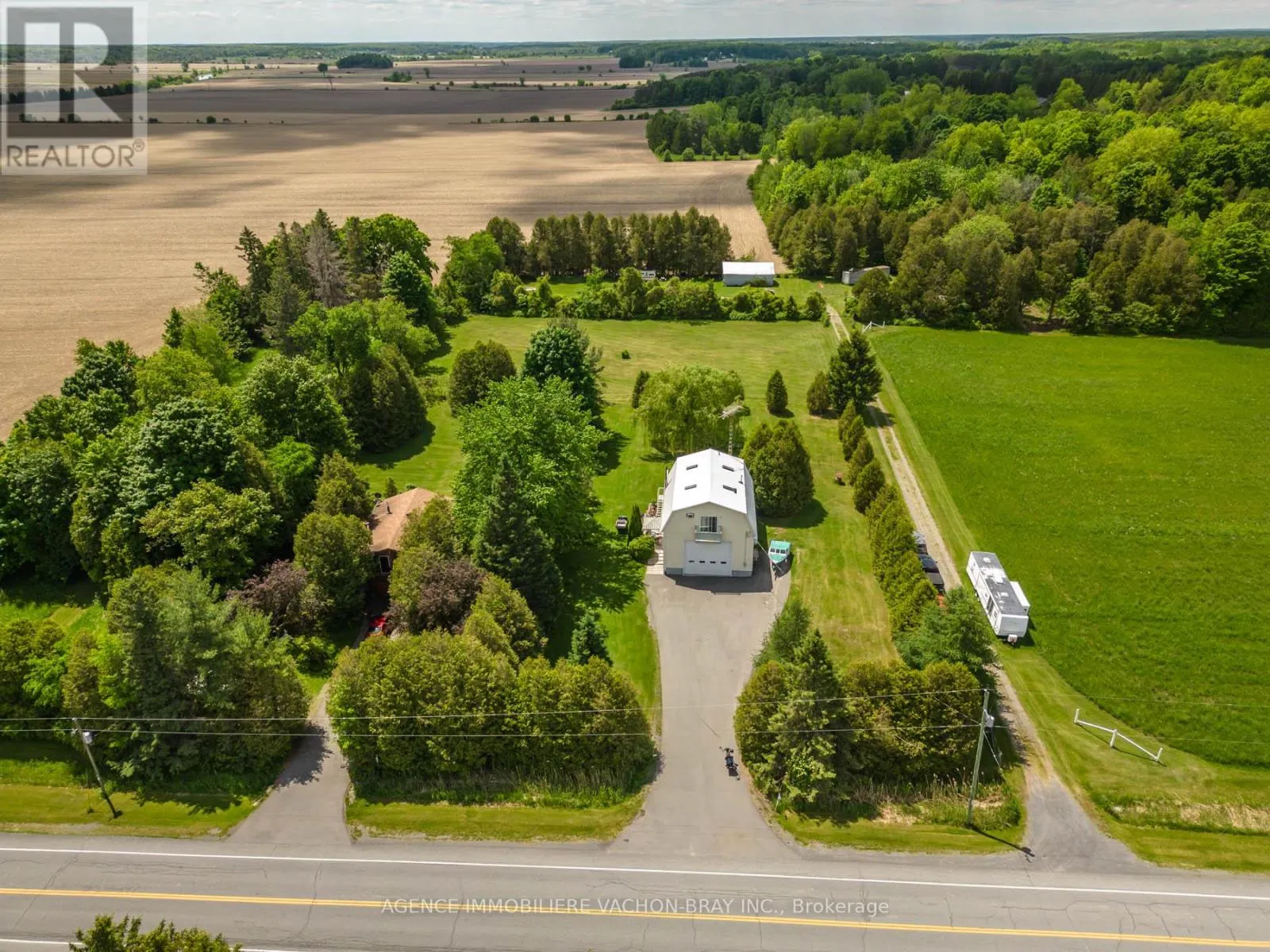 4020 4TH LINE ROAD
