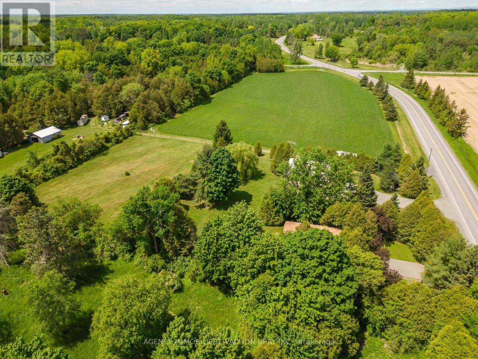 4020 4TH LINE ROAD