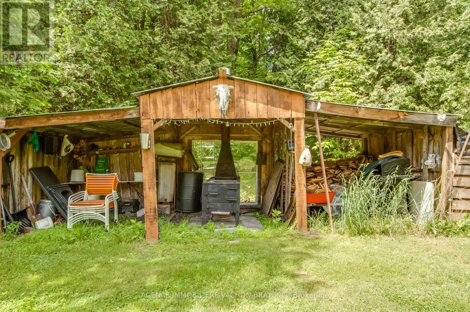 4020 4TH LINE ROAD