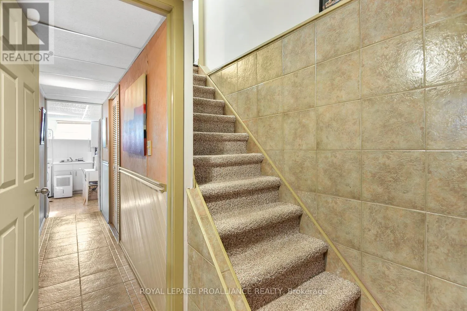 251 COLONEL DOUGLAS CRESCENT