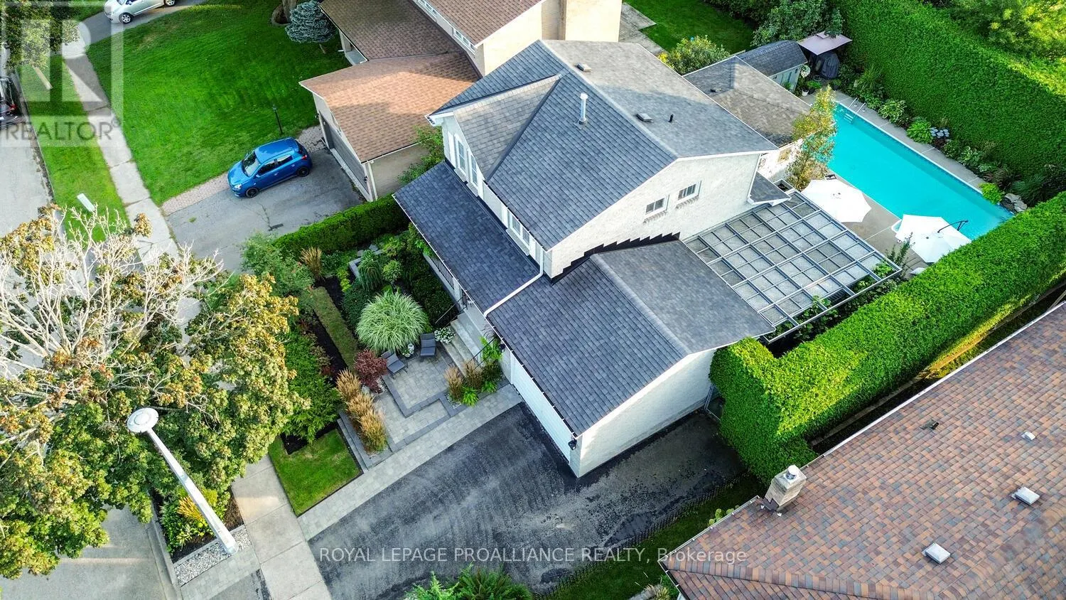 251 COLONEL DOUGLAS CRESCENT