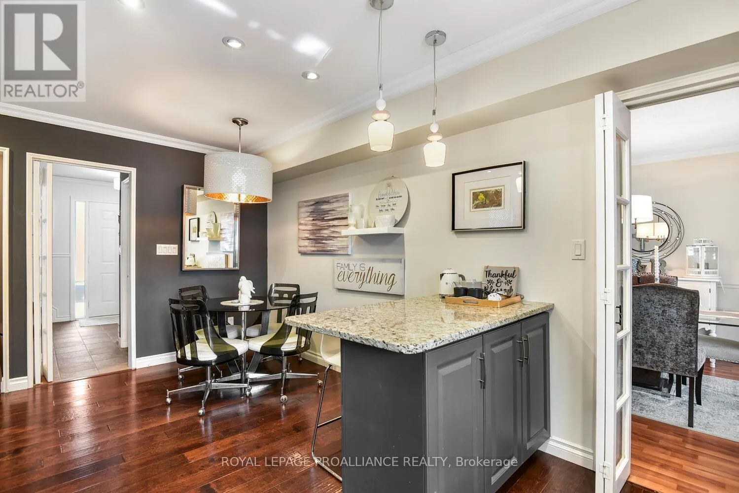 251 COLONEL DOUGLAS CRESCENT