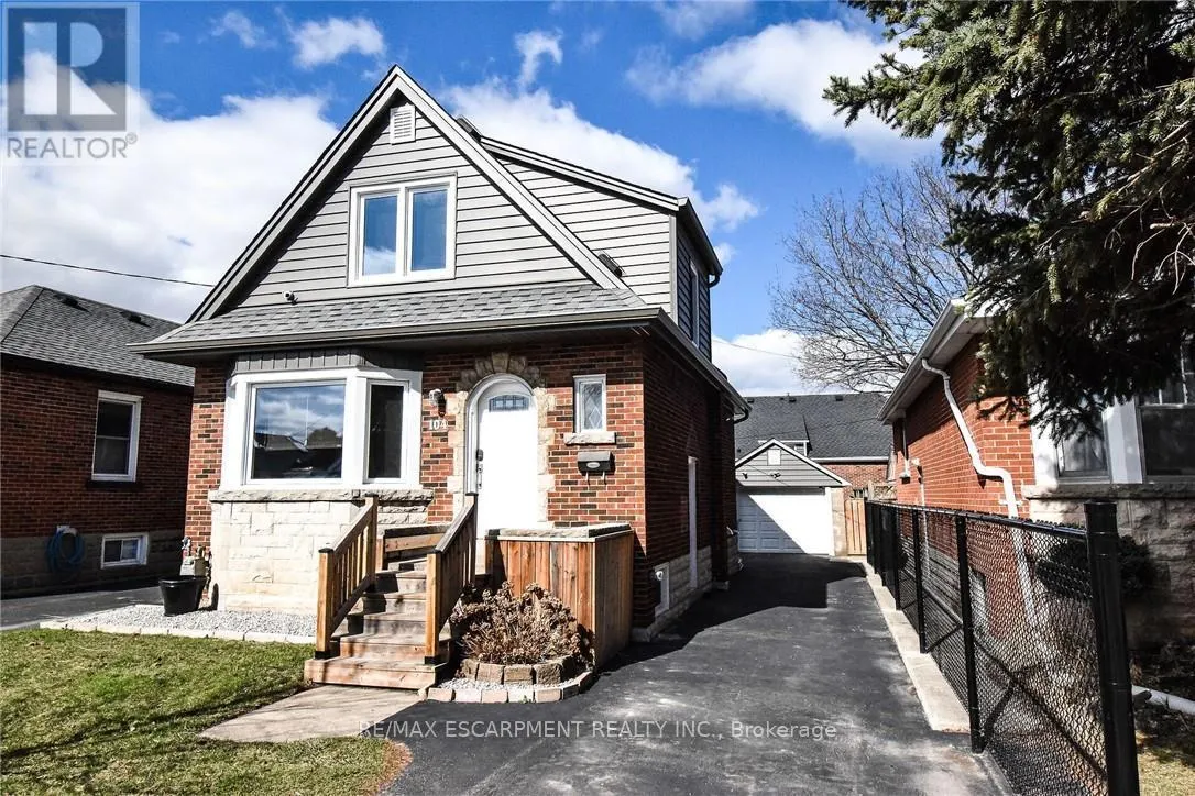 104 TRAGINA AVENUE S