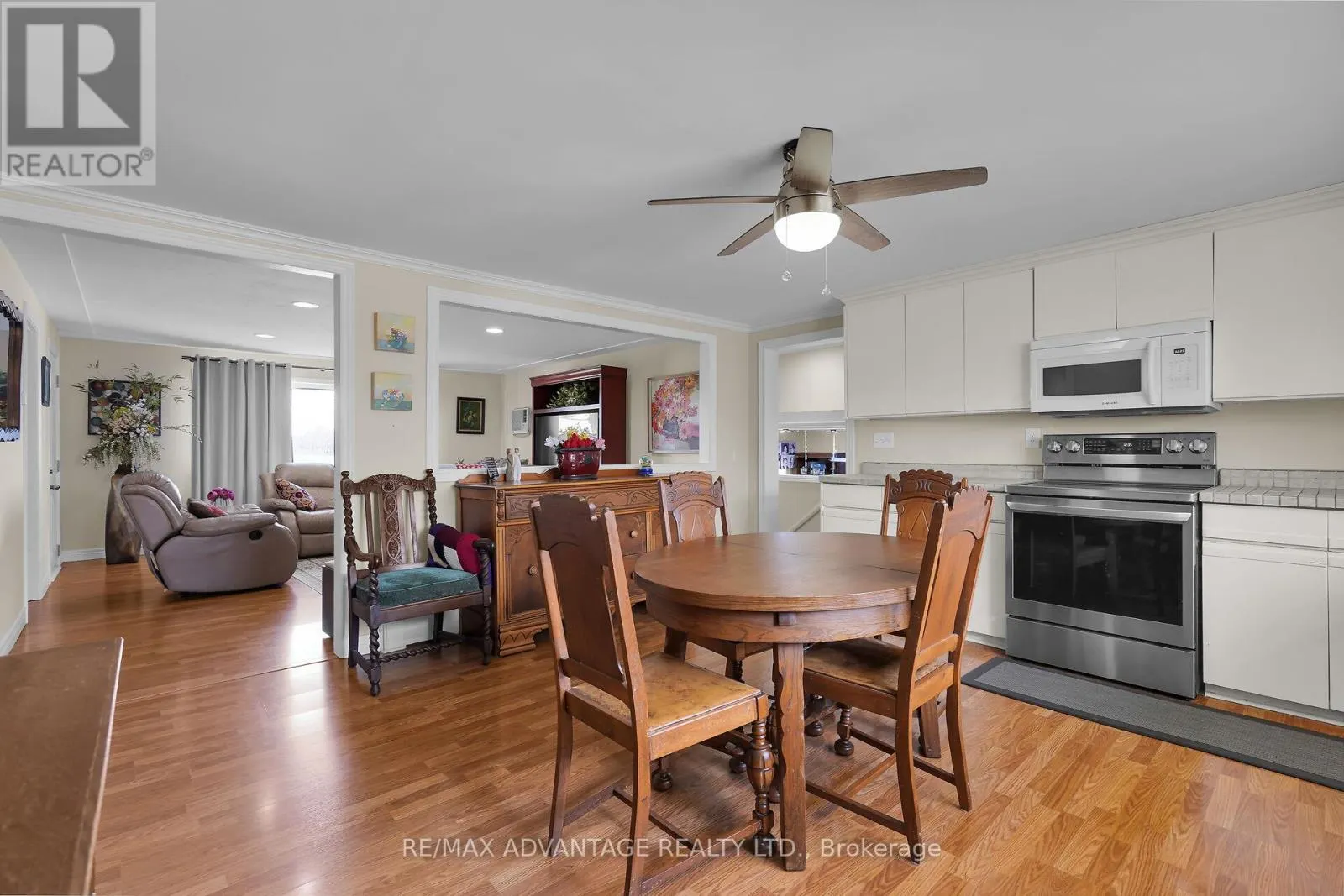 2678 DORCHESTER ROAD