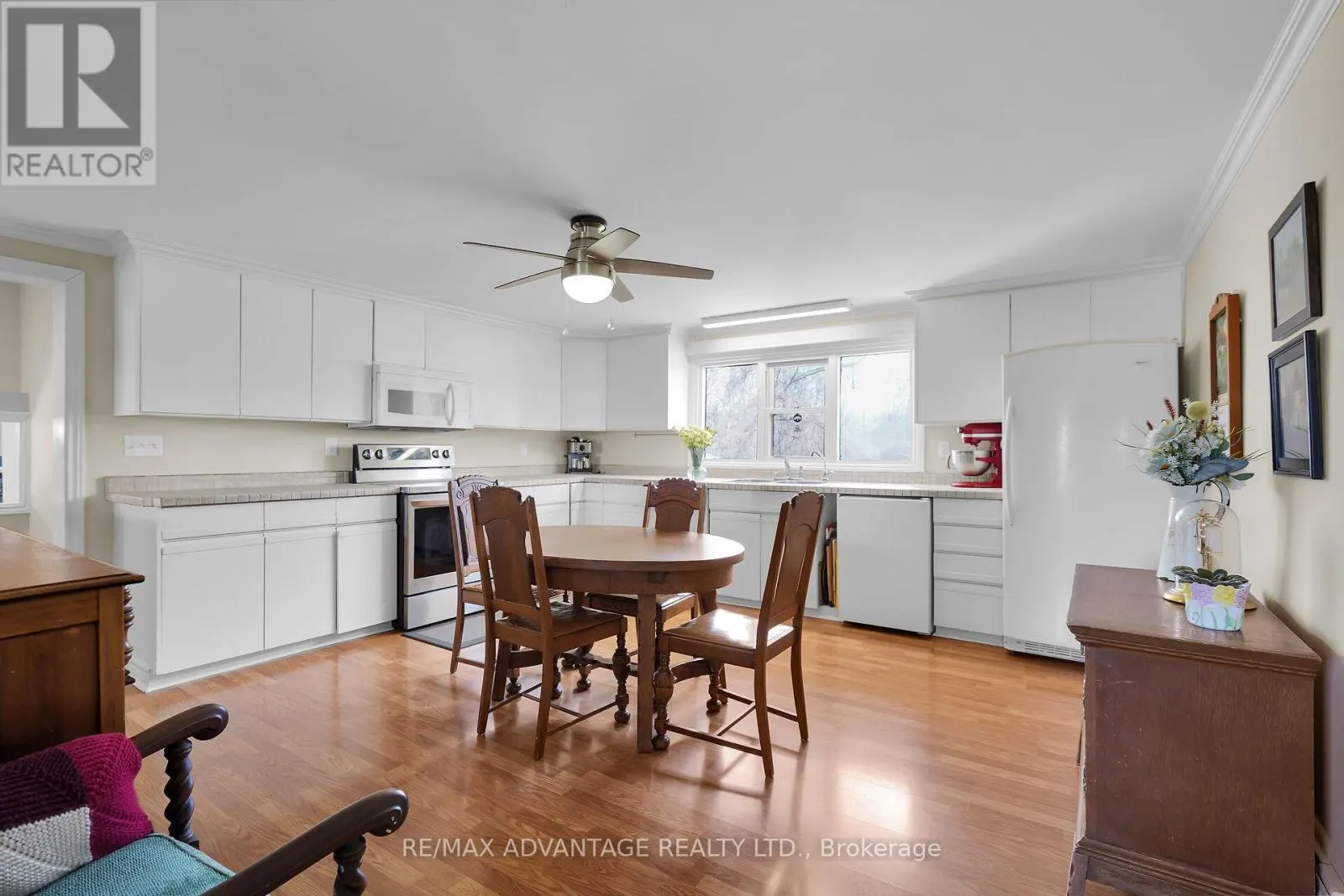 2678 DORCHESTER ROAD