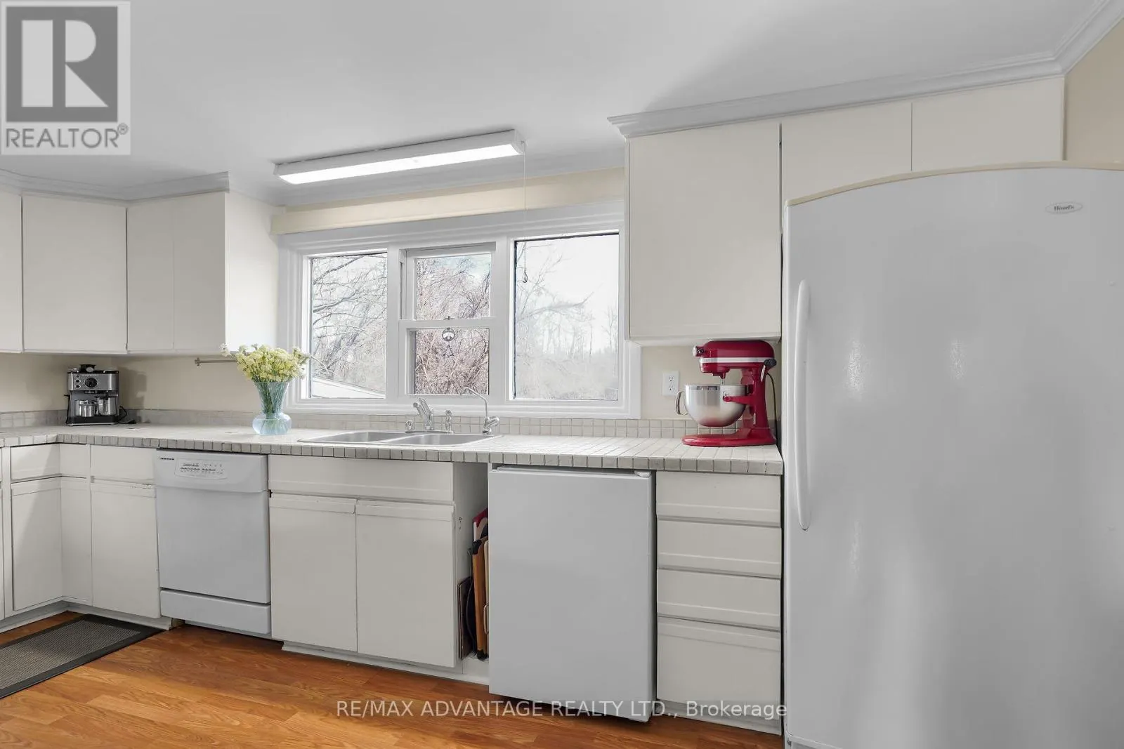 2678 DORCHESTER ROAD