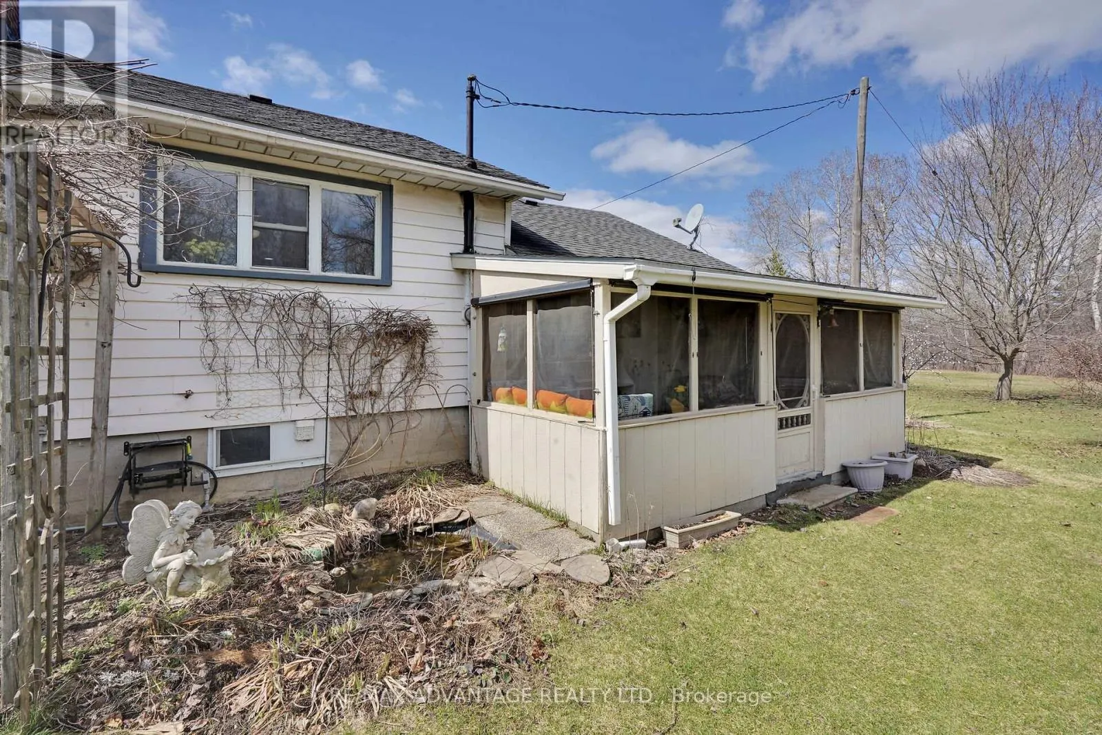 2678 DORCHESTER ROAD