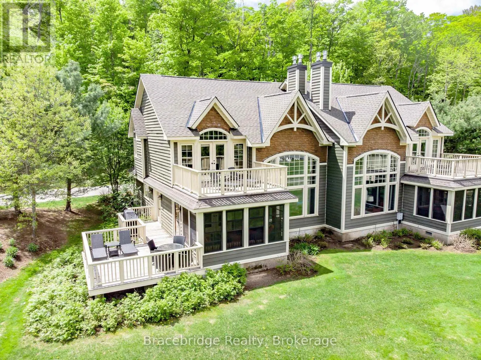 SANDFIELD 5 W10 - 3876 MUSKOKA RD HWY 118 W