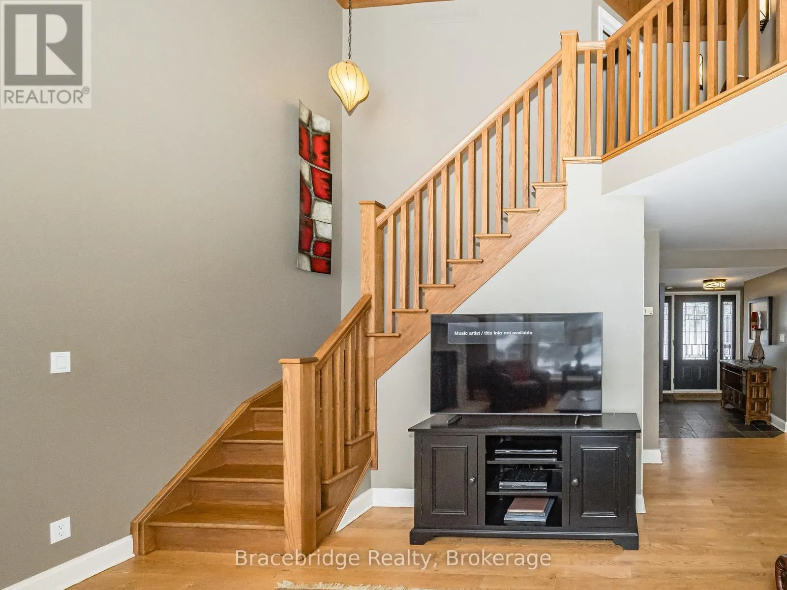 SANDFIELD 5 W10 - 3876 MUSKOKA RD HWY 118 W