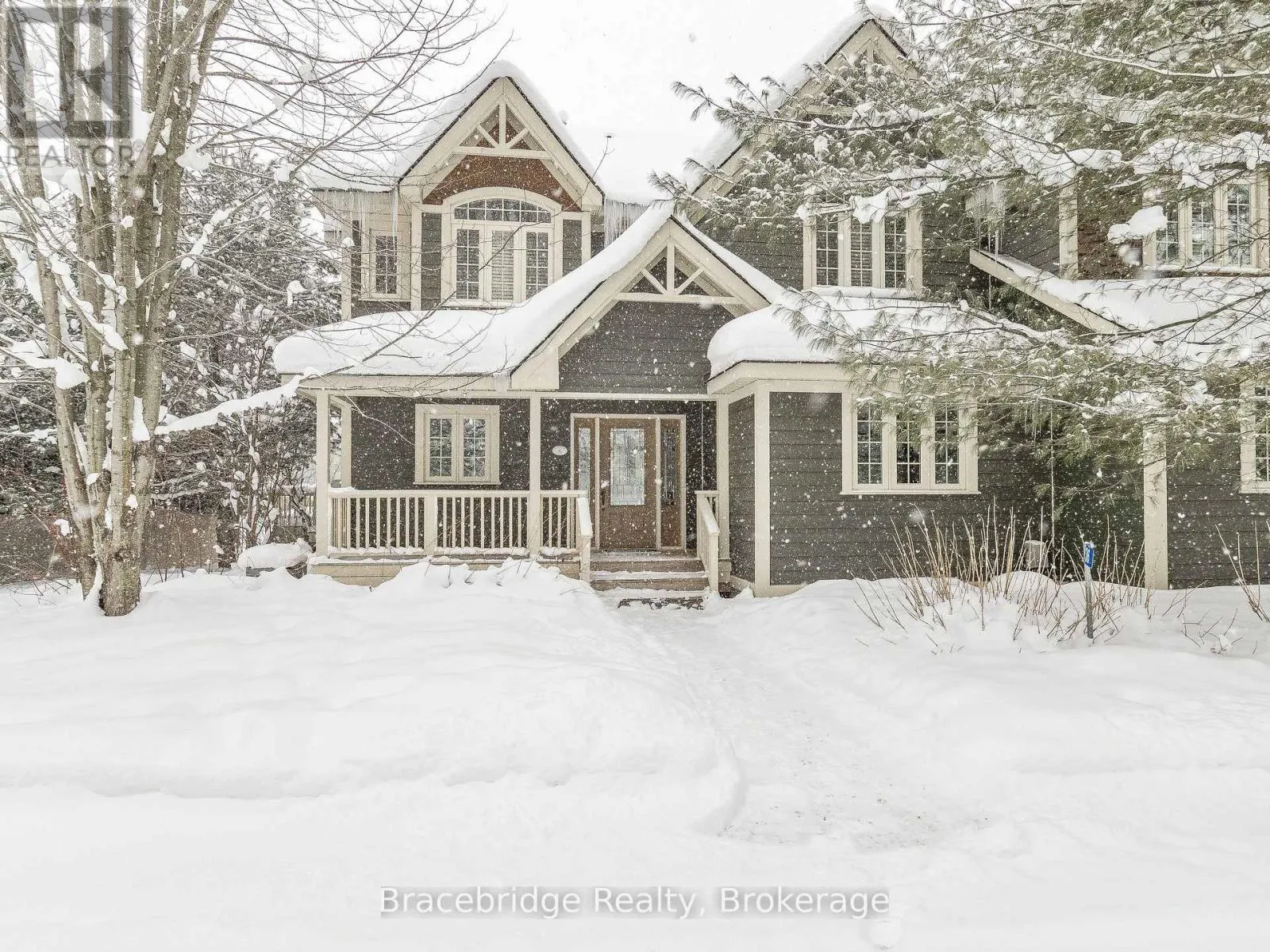 SANDFIELD 5 W10 - 3876 MUSKOKA RD HWY 118 W
