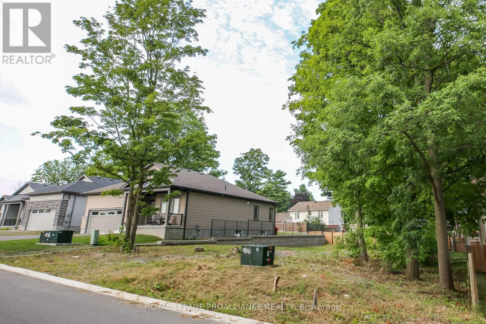 4 ADLEY DRIVE