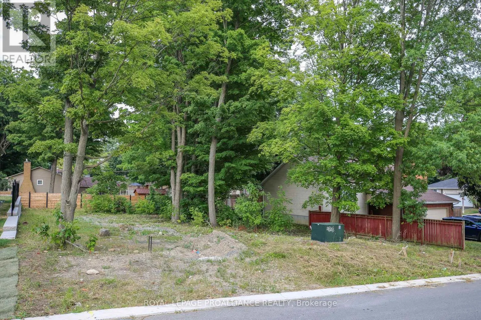 4 ADLEY DRIVE