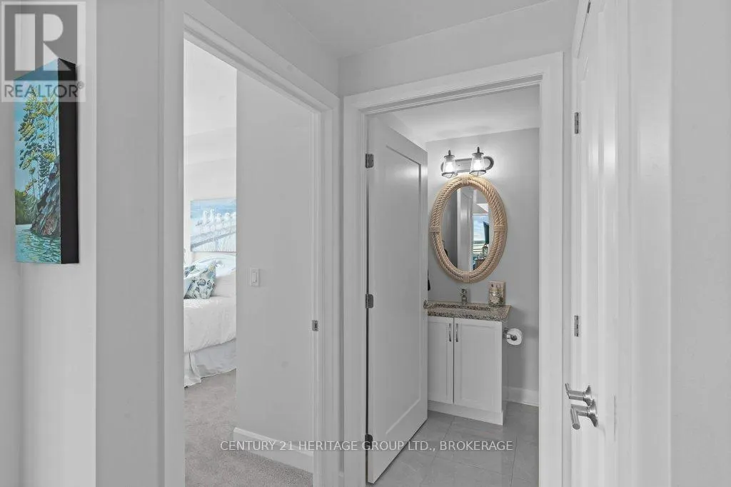 306 - 129 SOUTH STREET, #306