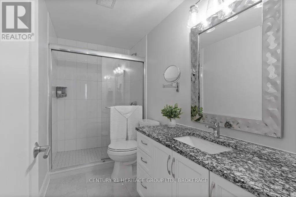 306 - 129 SOUTH STREET, #306