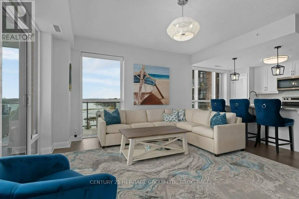 306 - 129 SOUTH STREET, #306